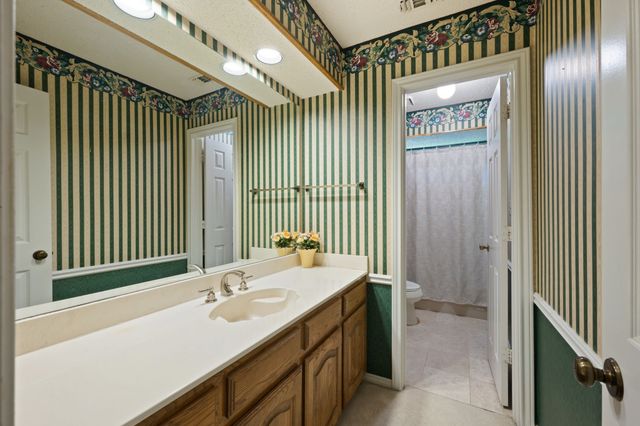 2311 Heatherwoods Way, Carrollton, TX 75007