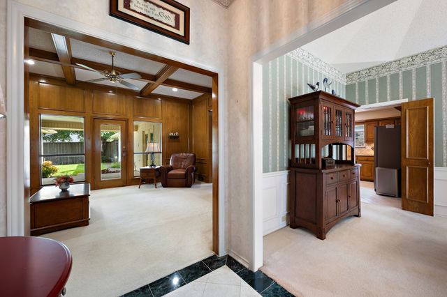 2311 Heatherwoods Way, Carrollton, TX 75007