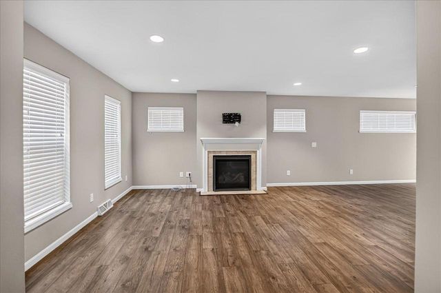 235 Blooming Leaf Way, Verona, WI 53593