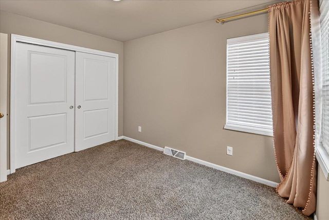 235 Blooming Leaf Way, Verona, WI 53593