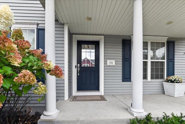 235 Blooming Leaf Way, Verona, WI 53593