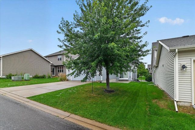 235 Blooming Leaf Way, Verona, WI 53593