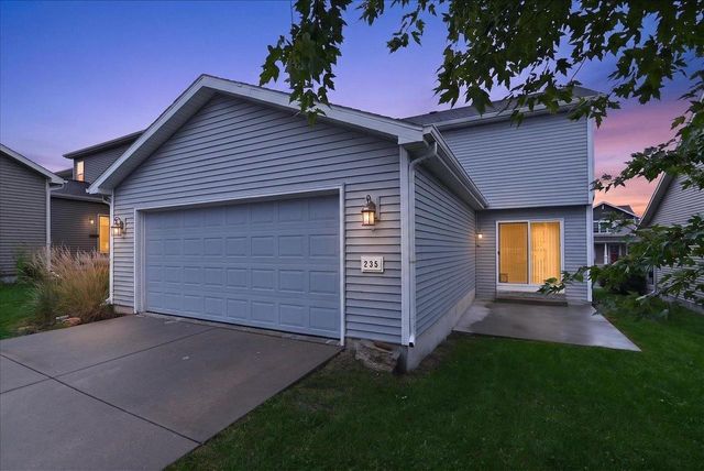 235 Blooming Leaf Way, Verona, WI 53593
