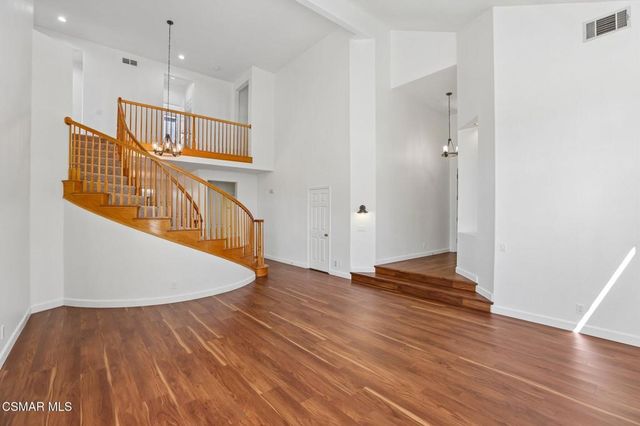 4261 Heatherdale Court, Moorpark, CA 93021