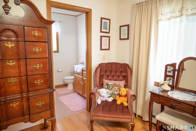 6 Vumbaco Drive, Wallingford, CT 06492