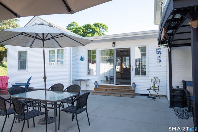 6 Vumbaco Drive, Wallingford, CT 06492