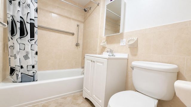 7617 46th Ave Apt 4A, New York City, NY 11373
