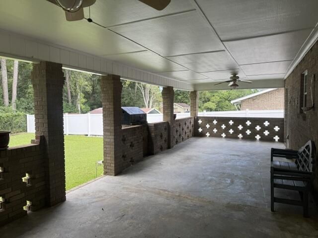 800 Moorehouse Drive, Dothan, AL 36303