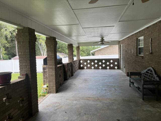 800 Moorehouse Drive, Dothan, AL 36303
