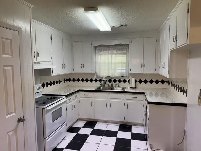 800 Moorehouse Drive, Dothan, AL 36303