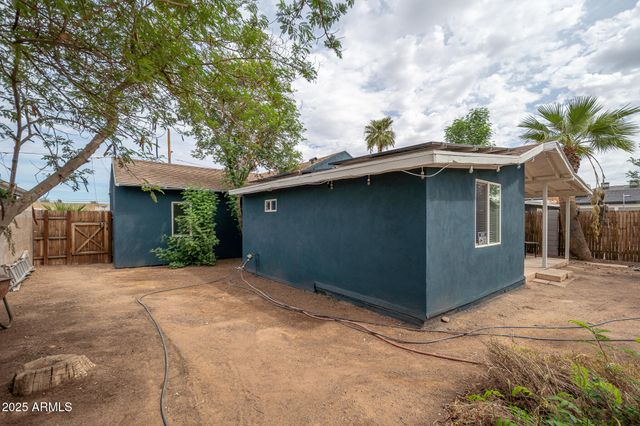 2245 E PORTLAND Street, Phoenix, AZ 85006