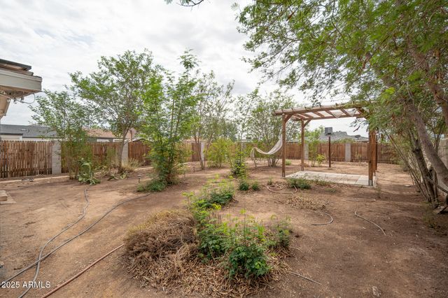 2245 E PORTLAND Street, Phoenix, AZ 85006