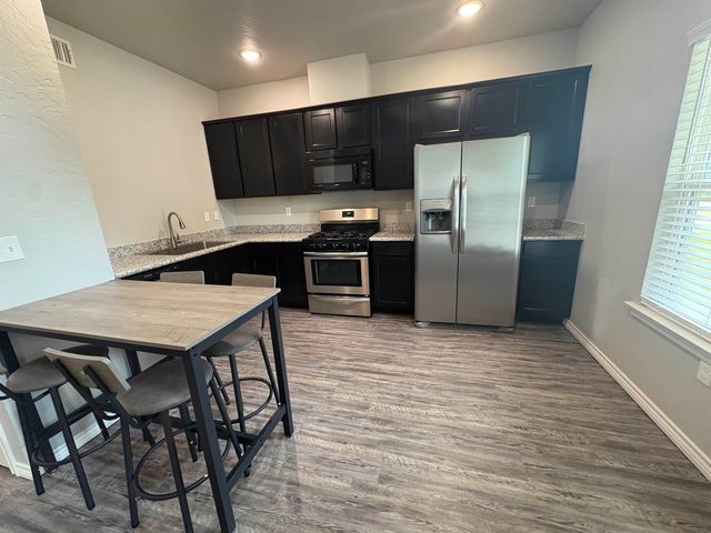 118 E Berkley, Longview, TX 75604