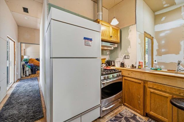 19643 Sages Rd, Nevada City, CA 95959