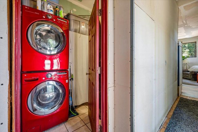 19643 Sages Rd, Nevada City, CA 95959