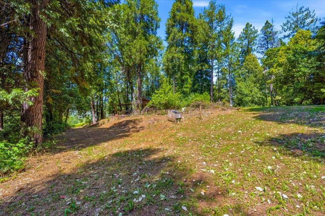 19643 Sages Rd, Nevada City, CA 95959