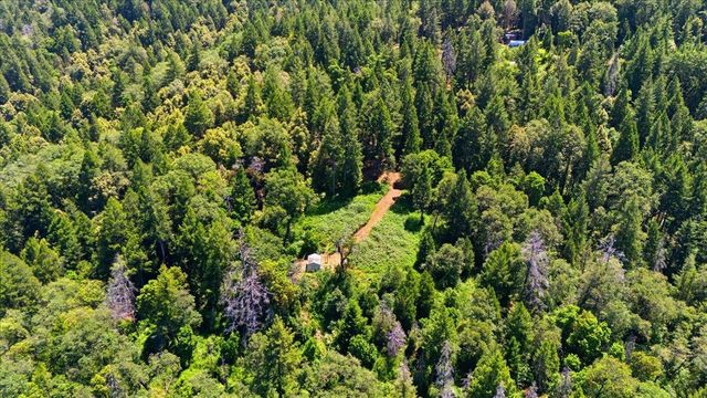 19643 Sages Rd, Nevada City, CA 95959