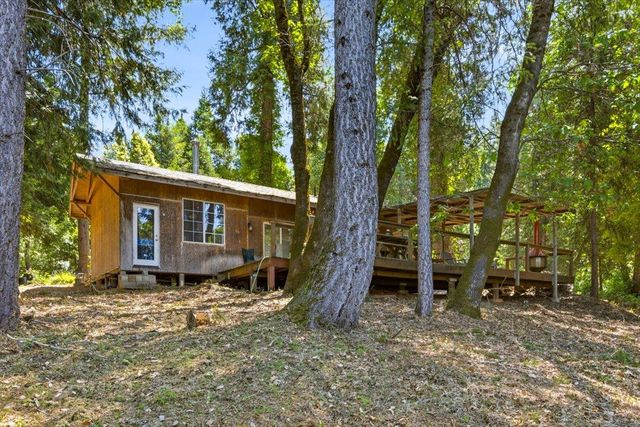 19643 Sages Rd, Nevada City, CA 95959