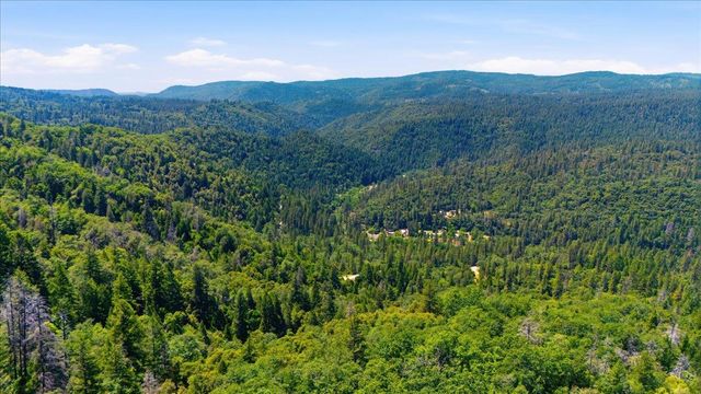19643 Sages Rd, Nevada City, CA 95959