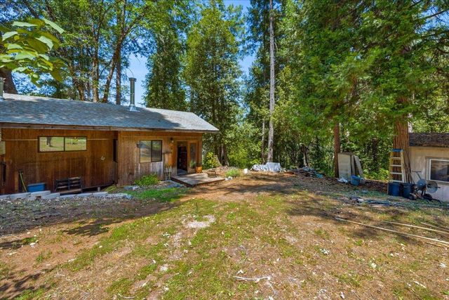 19643 Sages Rd, Nevada City, CA 95959