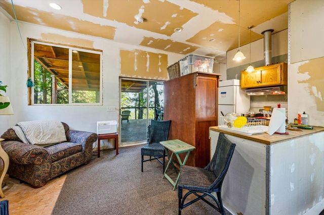 19643 Sages Rd, Nevada City, CA 95959
