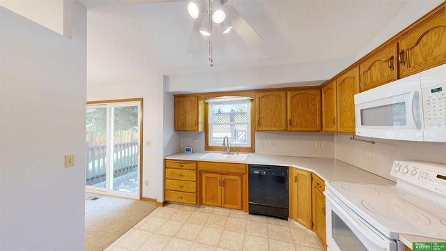 5636 N 126th Avenue, Omaha, NE 68164
