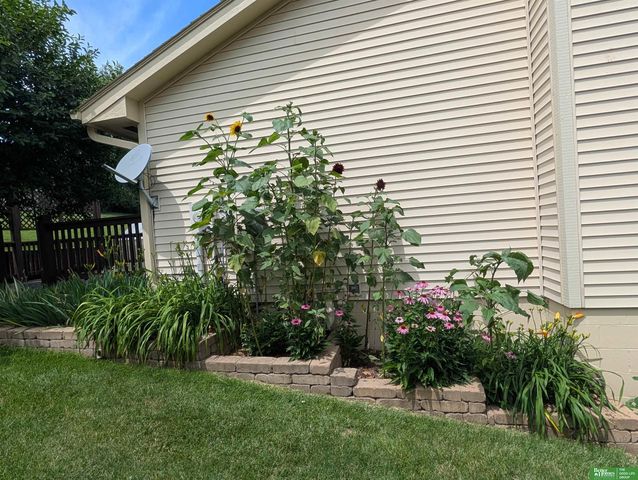 5636 N 126th Avenue, Omaha, NE 68164