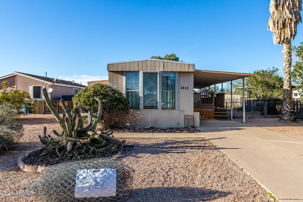 1370 E 21ST Avenue, Apache Junction, AZ 85119