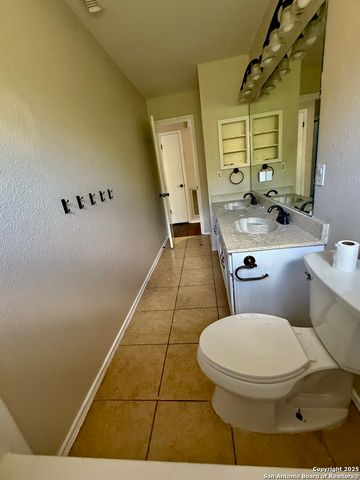 821 Dimrock, Schertz, TX 78154