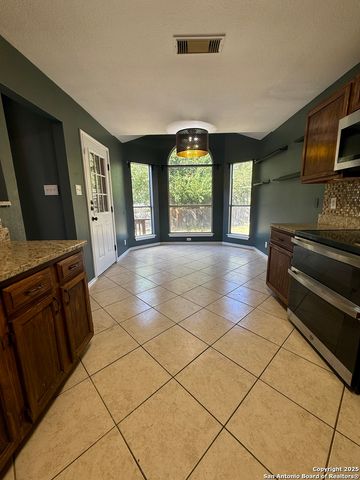 821 Dimrock, Schertz, TX 78154
