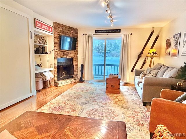 20 Wildflower, Ellicottville, NY 14731