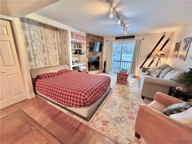 20 Wildflower, Ellicottville, NY 14731