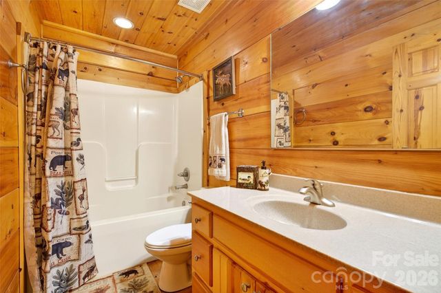 28 Outback Trail, Nebo, NC 28761