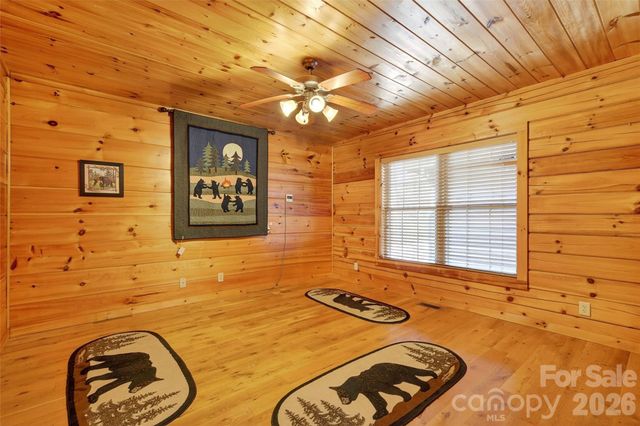 28 Outback Trail, Nebo, NC 28761