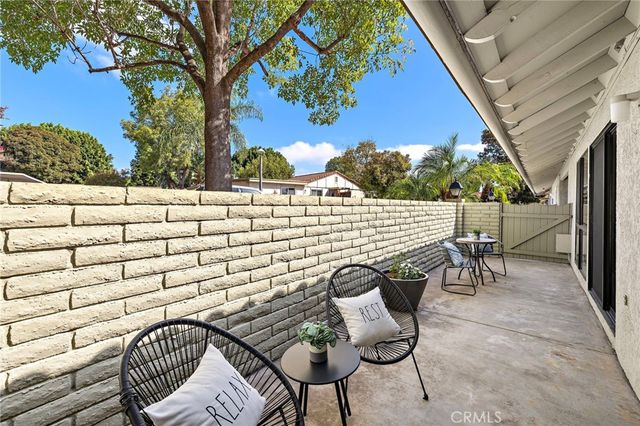 3167 Via Vista P, Laguna Woods, CA 92637