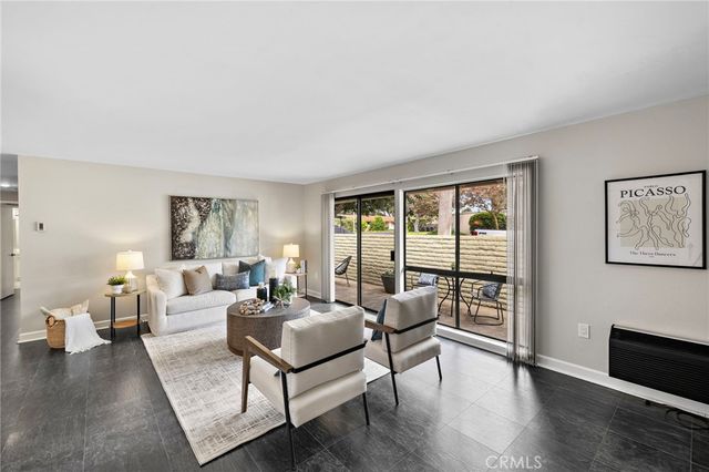 3167 Via Vista P, Laguna Woods, CA 92637