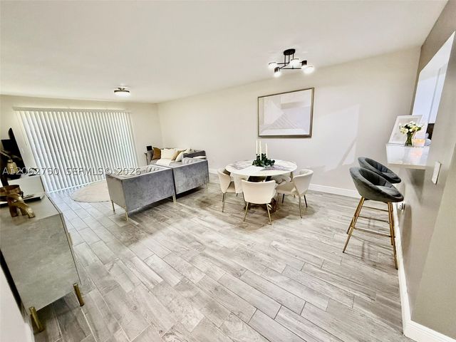 300 Promenade Dr 105, Other, FL 34698