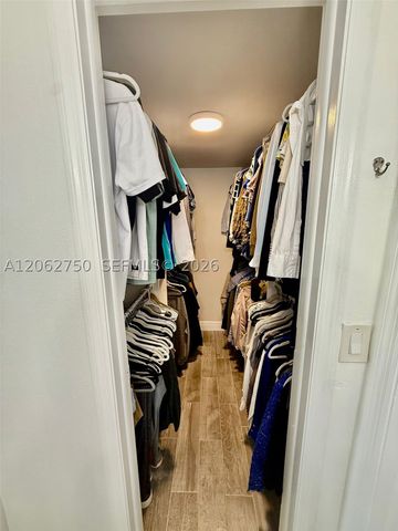 300 Promenade Dr 105, Other, FL 34698