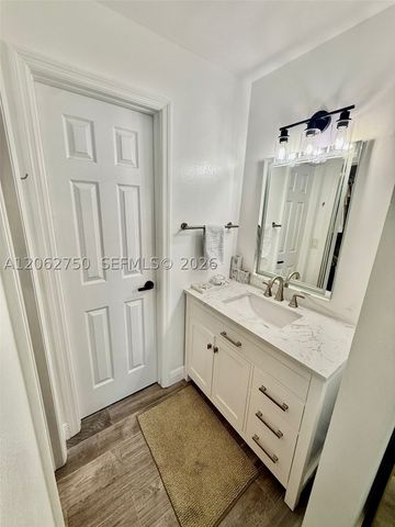 300 Promenade Dr 105, Other, FL 34698