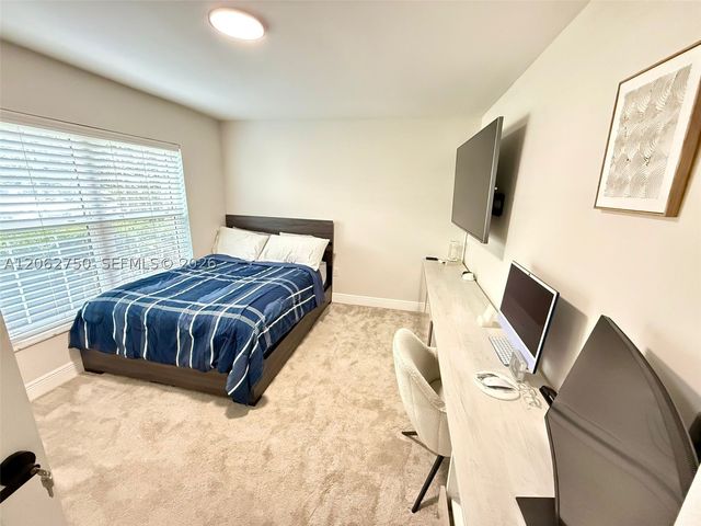 300 Promenade Dr 105, Other, FL 34698