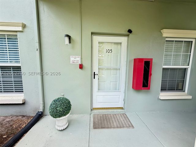 300 Promenade Dr 105, Other, FL 34698