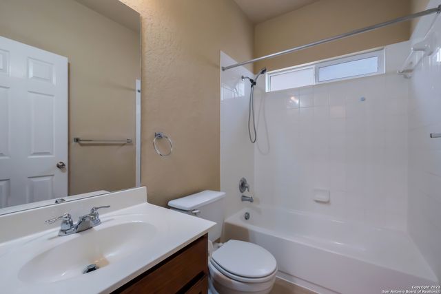 23211 Cardigan Chase, San Antonio, TX 78260