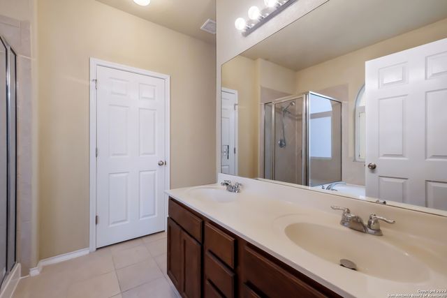 23211 Cardigan Chase, San Antonio, TX 78260