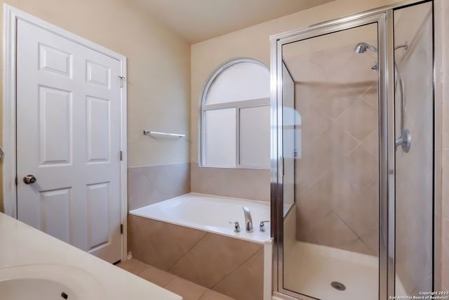 23211 Cardigan Chase, San Antonio, TX 78260