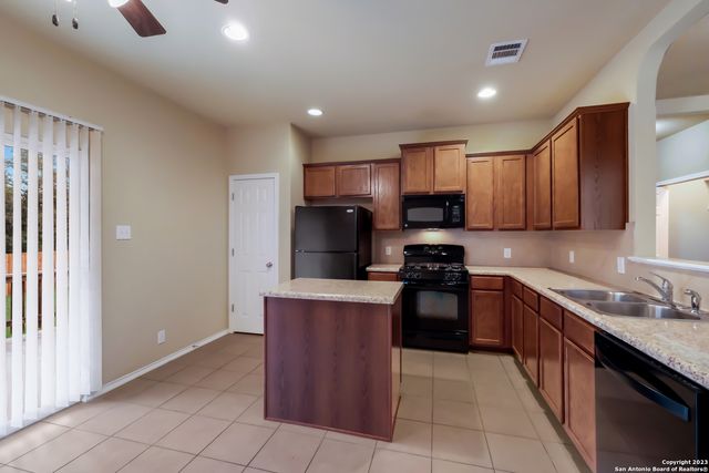 23211 Cardigan Chase, San Antonio, TX 78260
