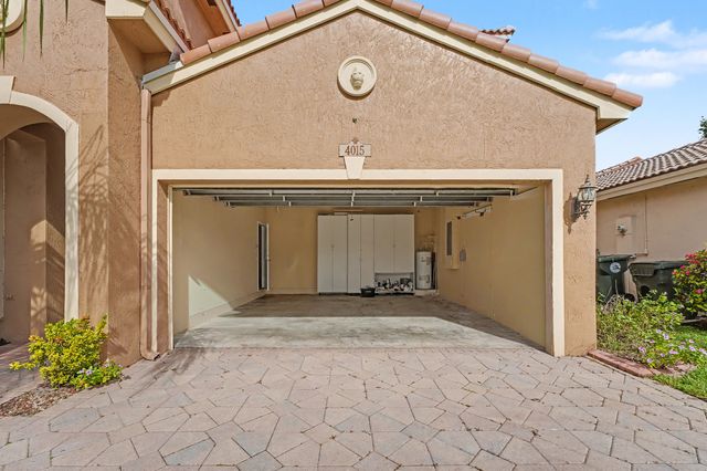 4015 Banyan Trails Drive, Coconut Creek, FL 33073