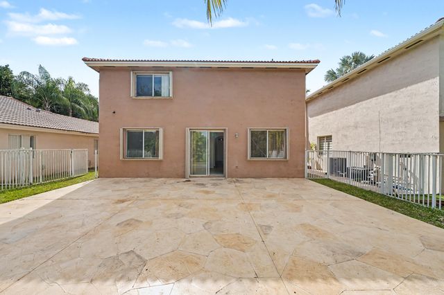 4015 Banyan Trails Drive, Coconut Creek, FL 33073