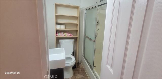 807 E 21st Street, Los Angeles, CA 90011