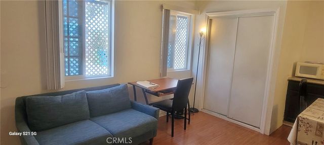 807 E 21st Street, Los Angeles, CA 90011