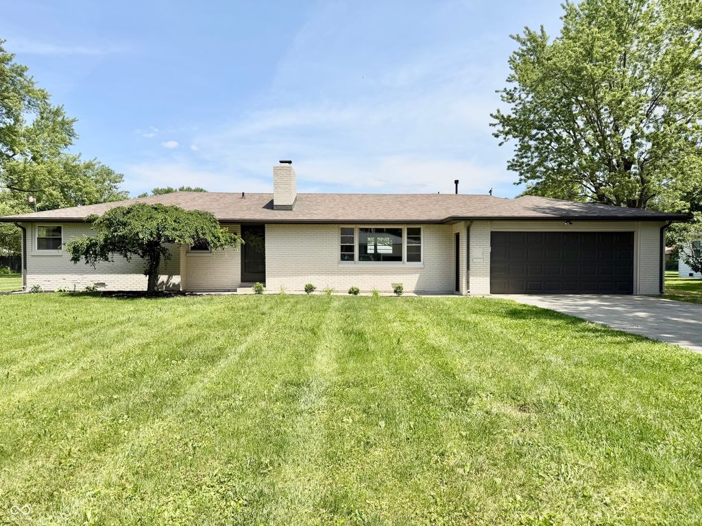 2318 E 40th Street, Anderson, IN 46013